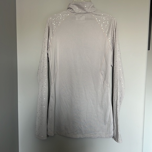 UA 3/4 zip top - Picture 2 of 2